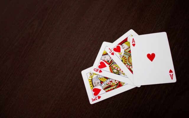 Game Baccarat hấp dẫn với lượng người chơi đông đảo